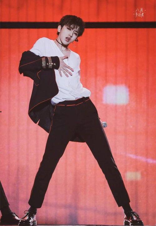 最新爆料蔡徐坤工作室,揭秘背后故事与幕后真相”  第1张